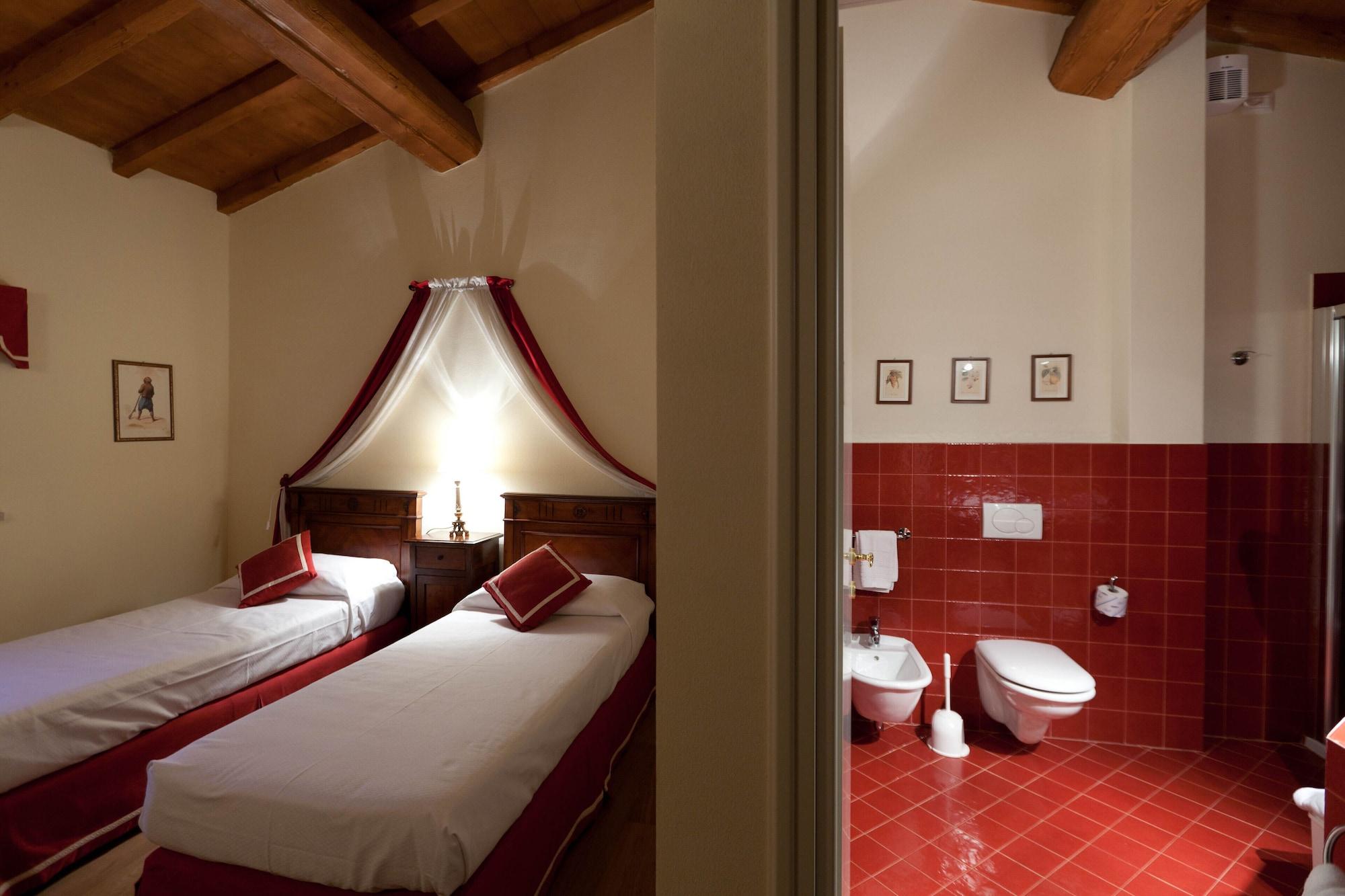 Relais Corte Paradiso Peschiera del Garda Exterior photo