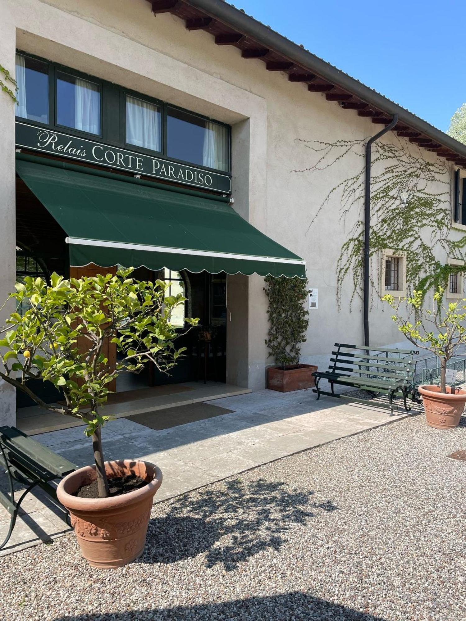 Relais Corte Paradiso Peschiera del Garda Exterior photo